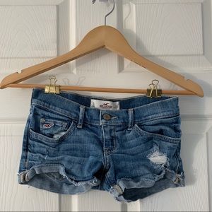 00 Hollister Jean Shorts